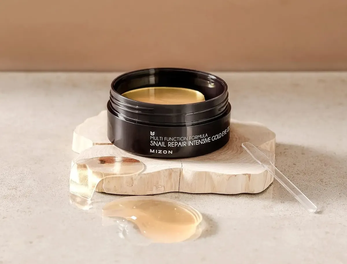 Mizon Parches De Hidrogel Ojos Snail Repair Intensive Gold - Image 6