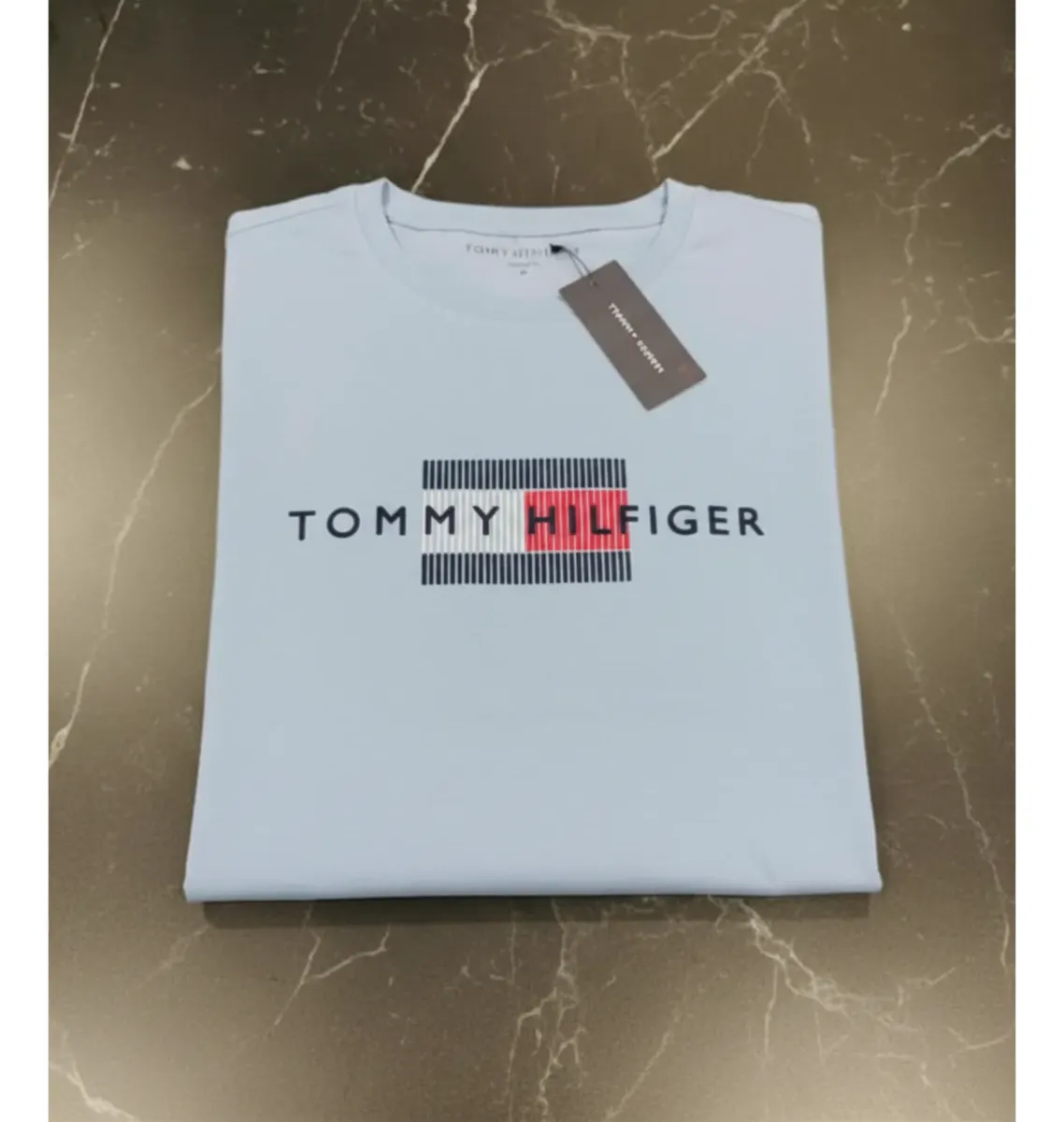 Remera Tommy Hilfiger Hombre Xm04937402c2b Logo Bordado - Talle S - Image 4